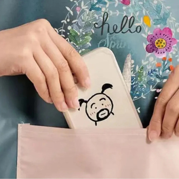 Hello Spring Cottagecore Waterproof Apron, NWT - Picture 5 of 10